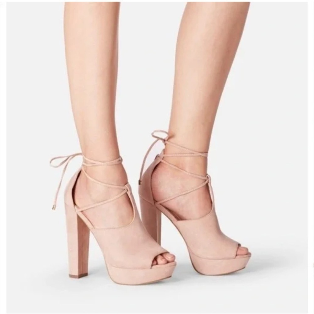 JUSTFAB “Shawne” Taupe Dress Sandals – Size 8